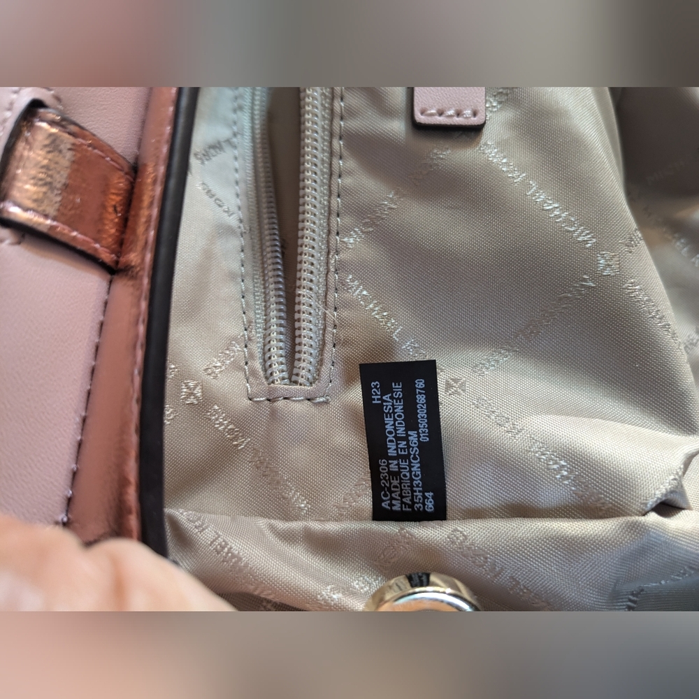 Michael Kors Pink Metallic Shoulder Satchel Messenger Purse Bag NWOT - Picture 6 of 13